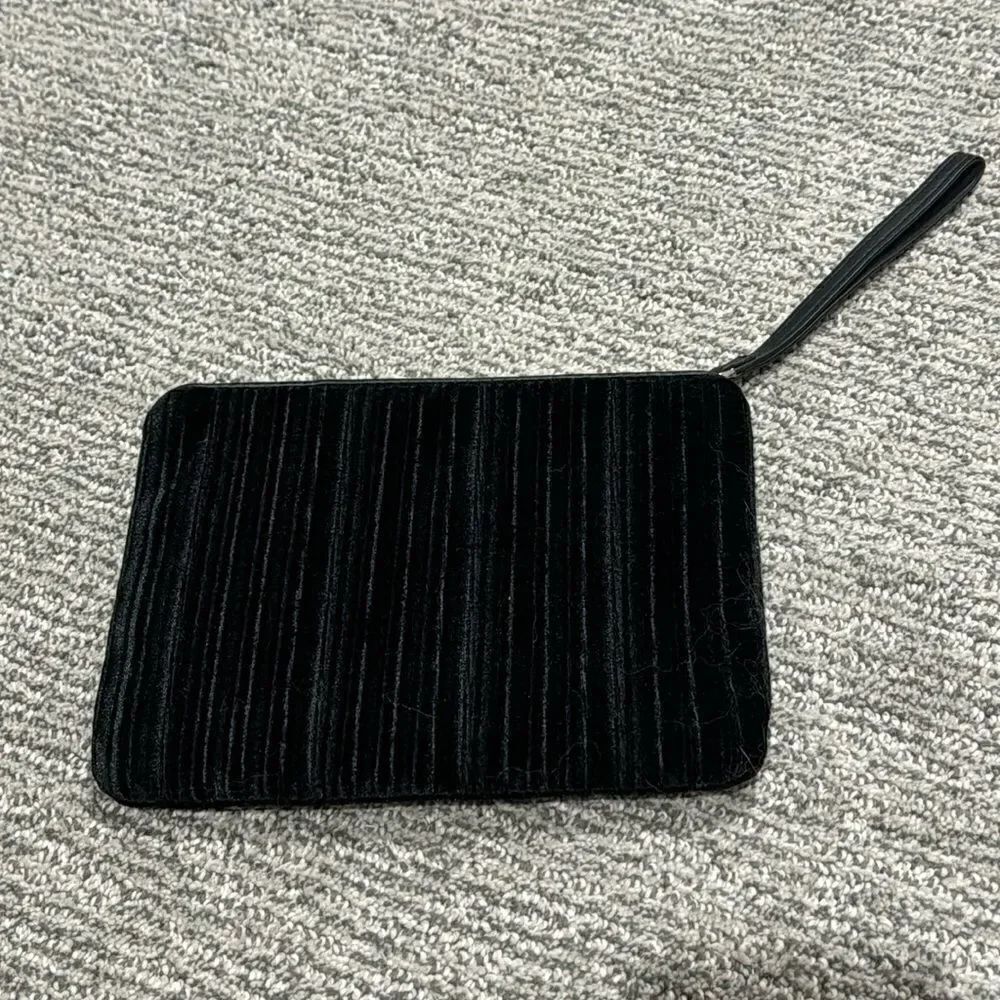 A new day cosmetics bag